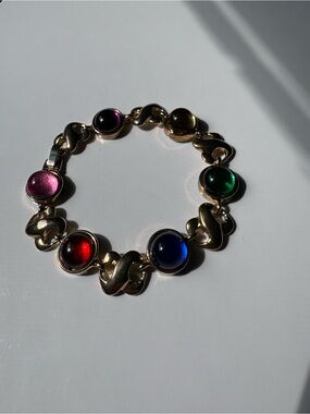 Vintage Gold Jewel Tone Cabochon Bracelet Loop Chainlink Gripoix Mogul Gemstones